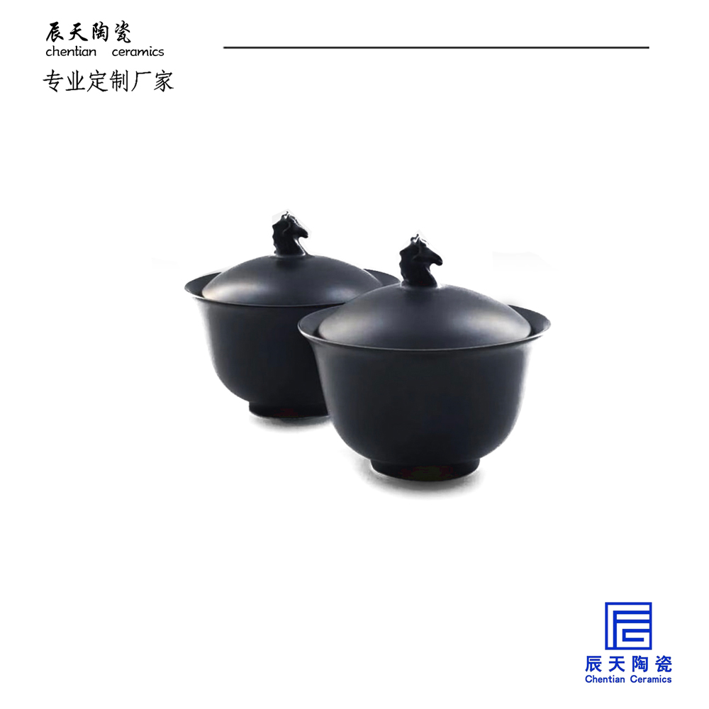 <b>陶瓷黑馬蓋碗客戶定製案例</b>